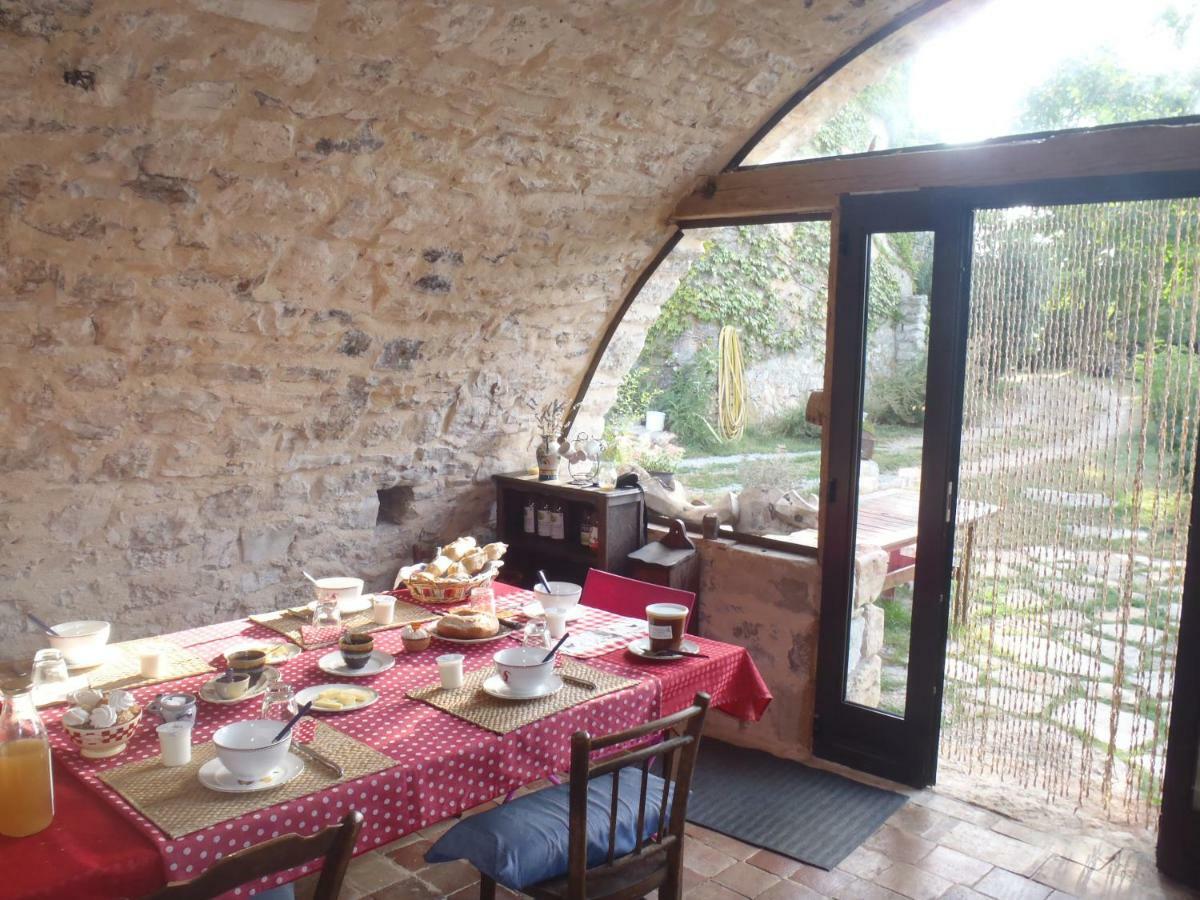 Chambres Du Domaine De Bombes Mostuejouls ภายนอก รูปภาพ